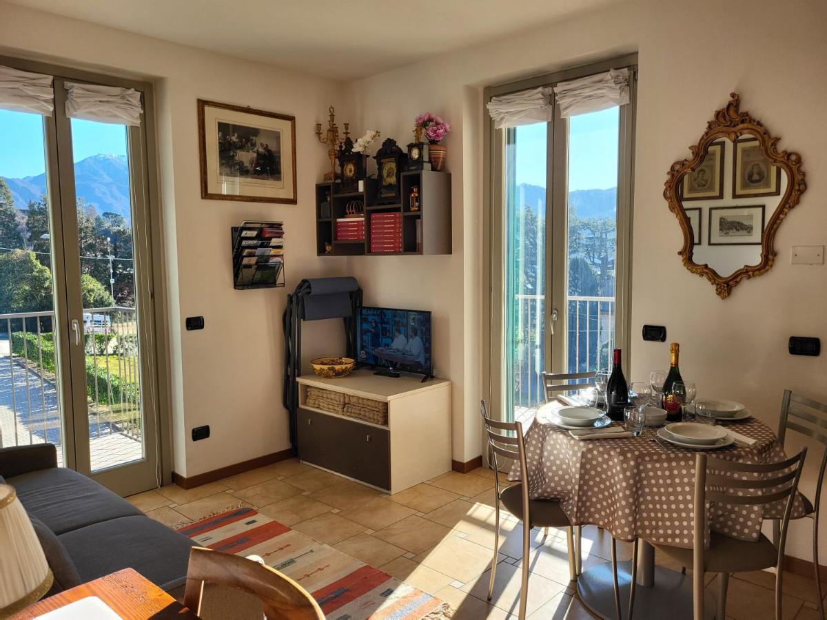 Residence Belvedere Apartment Volesio เตรเมสโซ ภายนอก รูปภาพ
